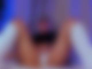 Xia Phoenix's Live Sex Cam Show