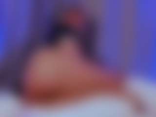 Xia Phoenix's Live Sex Cam Show