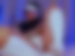 Xia Phoenix's Live Sex Cam Show