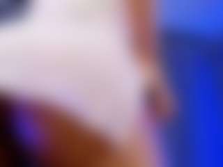 Live cam show with Xia Phoenix - Facefuck on xDating