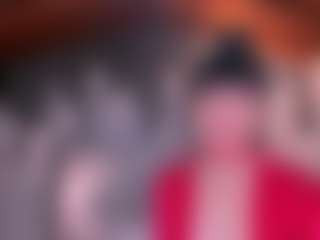 Live cam show with AgathaKondo - Glasses on googirlz