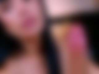 Live cam show with AgathaKondo - Glasses on Gym Cam Girls