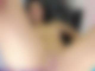 Live cam show with crystal-brubano - Cute on Soda Cam