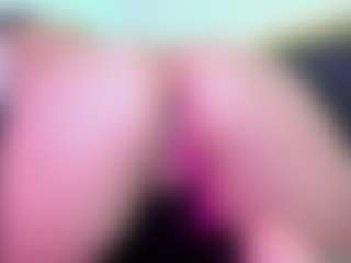 crystal-brubano's Live Sex Cam Show