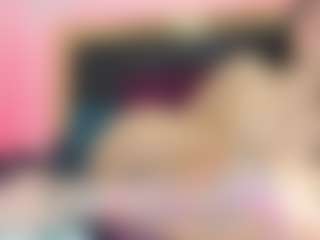 Live cam show with crystal-brubano - Horney on Instabang