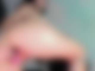 crystal-brubano's Live Sex Cam Show