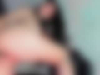 crystal-brubano's Live Sex Cam Show