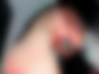 crystal-brubano's Live Sex Cam Show