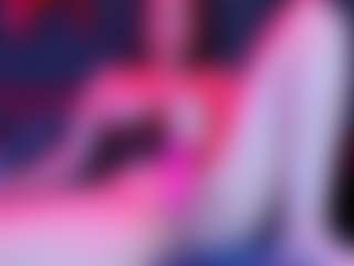 IvannaaKozlov's Live Sex Cam Show