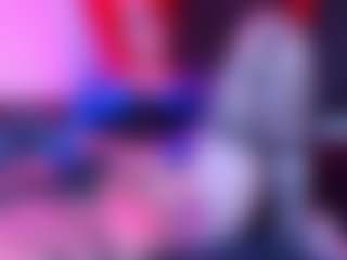 IvannaaKozlov's Live Sex Cam Show