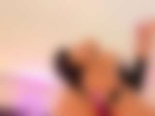 AntonellaMorelli's Live Sex Cam Show