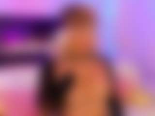 Live cam show with AntonellaMorelli - BBW on Camsoda