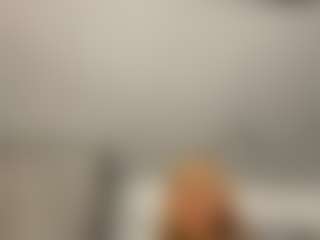 AntonellaMorelli's Live Sex Cam Show
