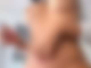 Live cam show with AntonellaMorelli - Athletic on Nude Live Now