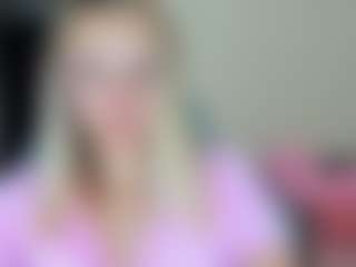 Live cam show with RouseReedd - Grey Eyes on Dare Cams