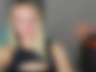 Live cam show with RouseReedd - Living Room on CSO-WL