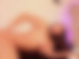 Live cam show with Sofí dulce - Strip BBW on SinfulBabes