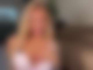 creambaby1's Live Sex Cam Show