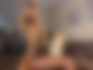Live-sekscamshow van creambaby1