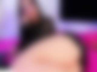 Live cam show with Stefany-Collins - Colombia on Camsoda
