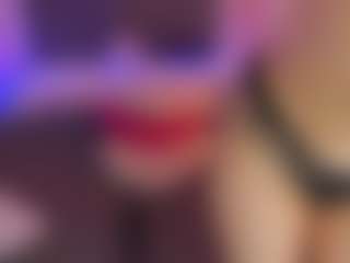 Live cam show with CassieEvanss - Double Penetration on Camsoda