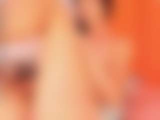 Live cam show with Pamela - Average on thefappeningchat.com