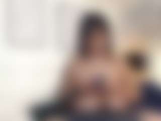 Live cam show with Ashley-Bruce - Busty on xxxlivecams.org