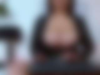 Ashley-Bruce's Live Sex Cam Show