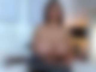 Ashley-Bruce's Live Sex Cam Show