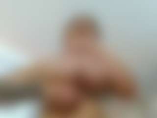 Ashley-Bruce's Live Sex Cam Show
