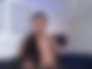 Live cam show with Ashley-Bruce - Busty on CamClone