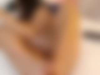 Ashley-Bruce's Live Sex Cam Show