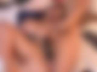 Live cam show with Ashley-Bruce - Busty on Camsoda