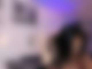 Live cam show with Ashley-Bruce - Busty on livesexfox.com