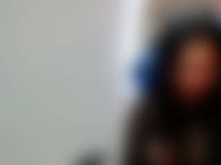 Live cam show with madie-eternity - Living Room on Dolls Live