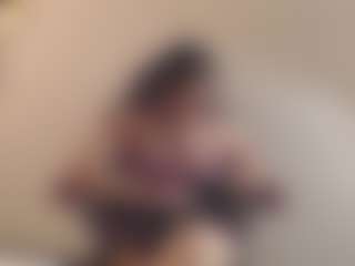 madie-eternity's Live Sex Cam Show