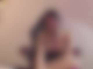 madie-eternity's Live Sex Cam Show