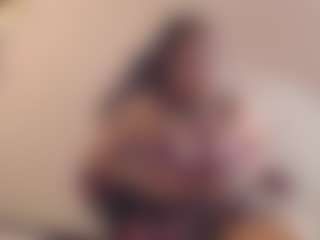 madie-eternity's Live Sex Cam Show