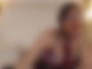 Live cam show with madie-eternity - Living Room on PervPlay.com