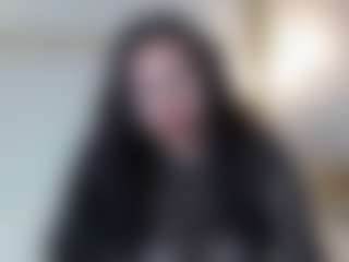 Live cam show with madie-eternity - Living Room on AdultVida.com