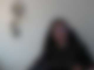Live cam show with madie-eternity - Living Room on intimatelivegirls.com