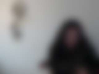 Live cam show with madie-eternity - Living Room on Streamer API