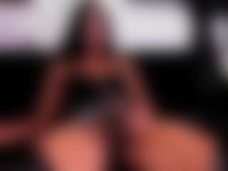 RobertaGutierrez's Live Sex Cam Show