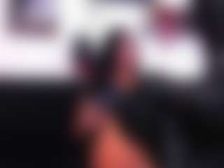 Live cam show with RobertaGutierrez - Average on TeamSkeetLive