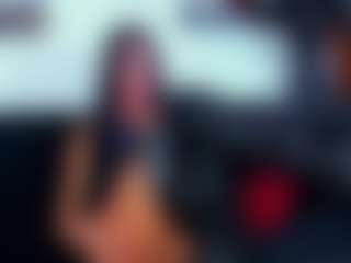 Live cam show with RobertaGutierrez - HD on Camsoda