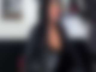 Live cam show with RobertaGutierrez - Small Tits on xxxlivecams.org