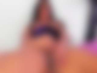 RobertaGutierrez's Live Sex Cam Show