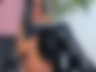 Live-sekscamshow van RobertaGutierrez