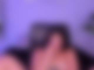 SaraaMills's Live Sex Cam Show