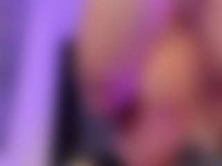SaraaMills's Live Sex Cam Show